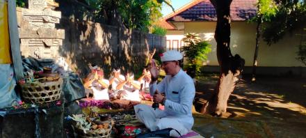  KEGIATAN SEMBAHYANG BERSAMA RAHINA PURNAMA SASIH SADHA